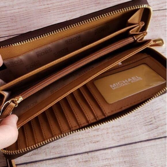 Michael Kors Signature Continental Zip Around Wallet Wristlet Metallic Logo - Picture 7 of 13